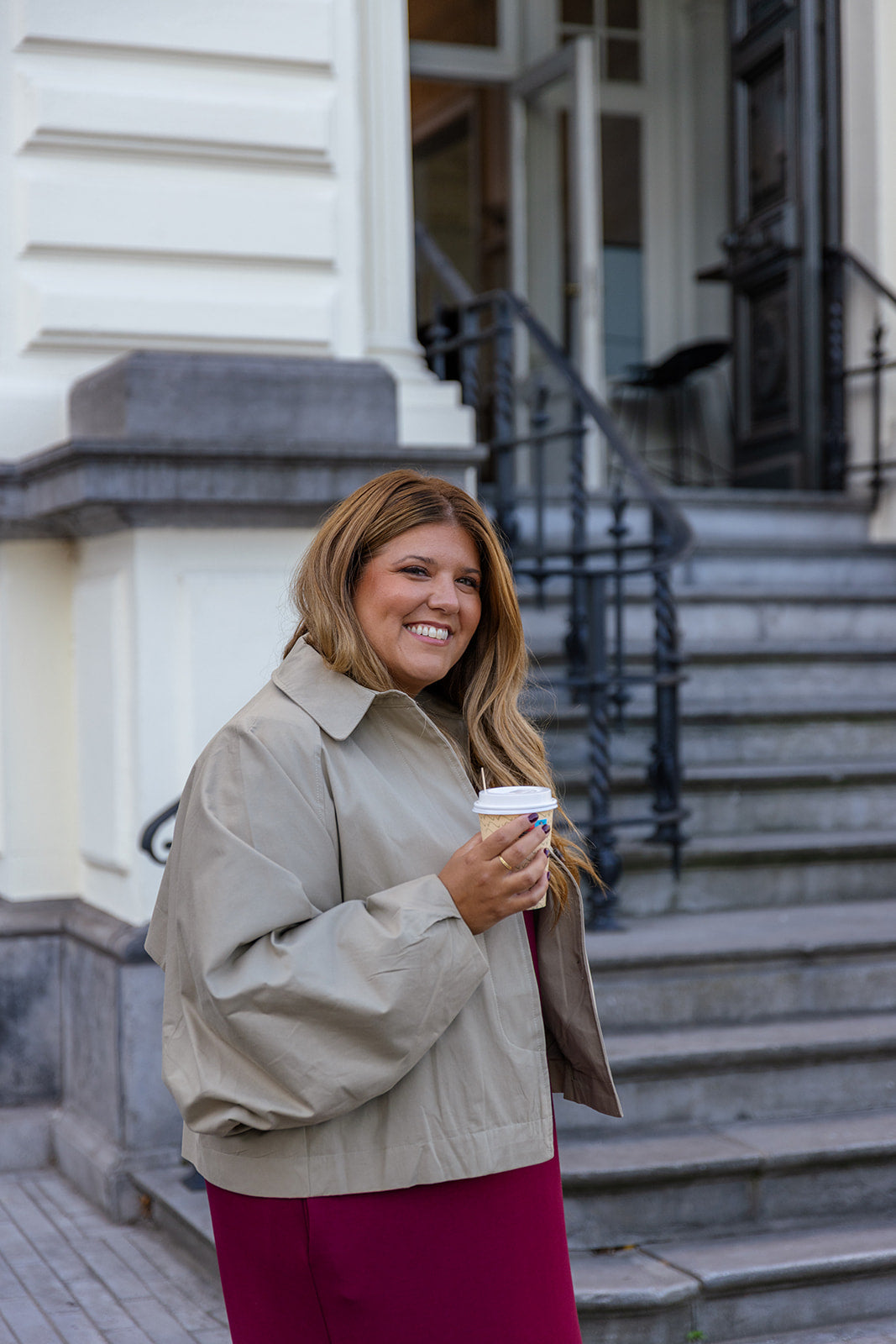 Maga - korte trench vlindermouw - beige