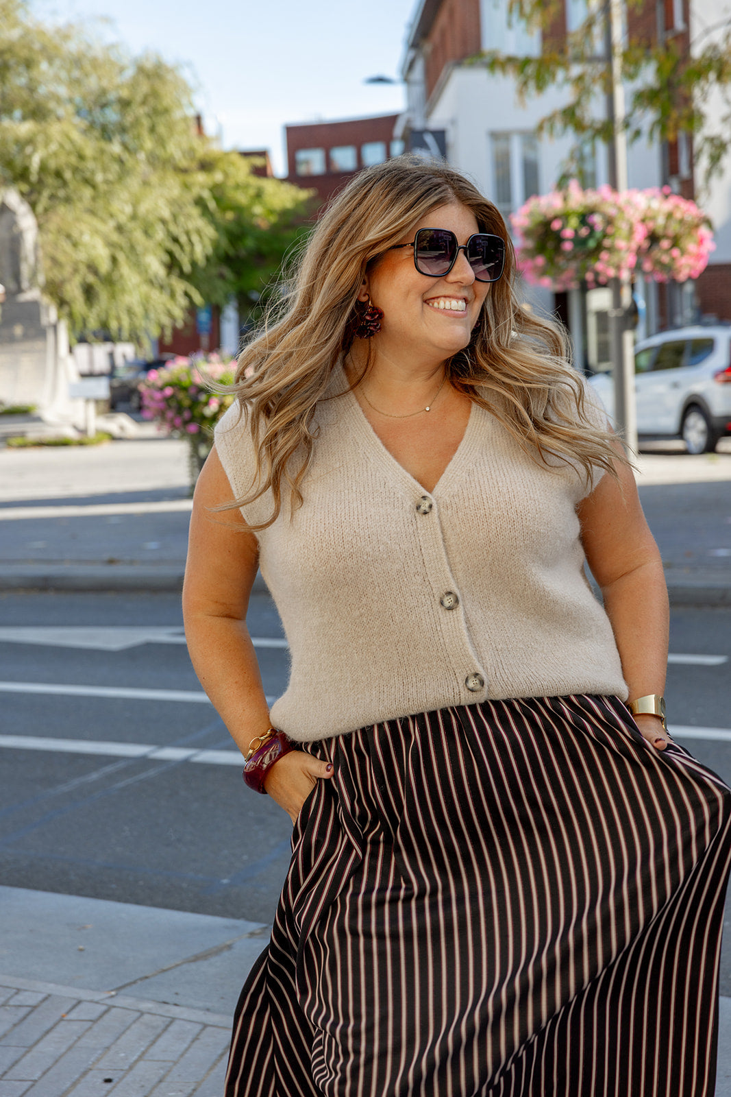 Levi - mouwloze cardigan - beige