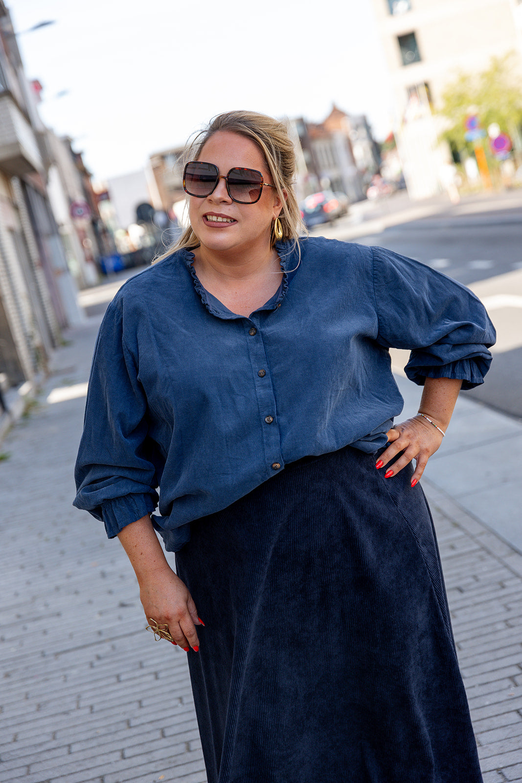 Elvé - blouse lange mouw ribfluweel - marineblauw