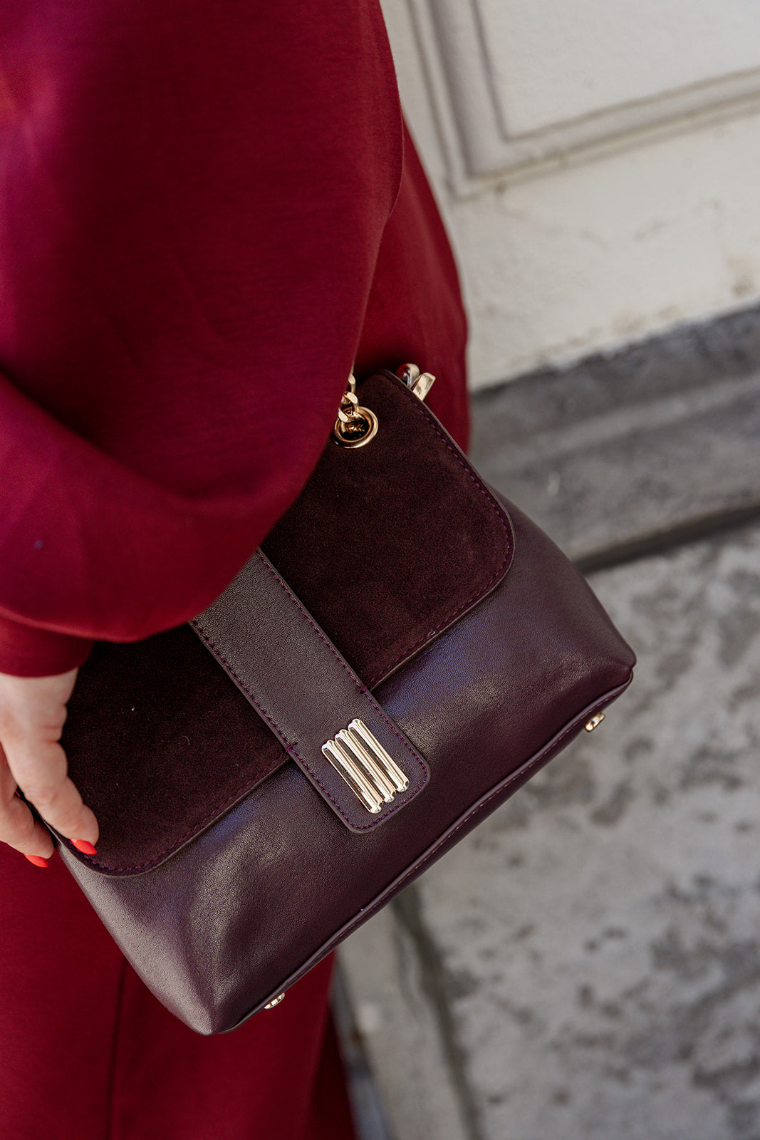 Tiva - schoudertas met fluweel - burgundy- laatste stuk