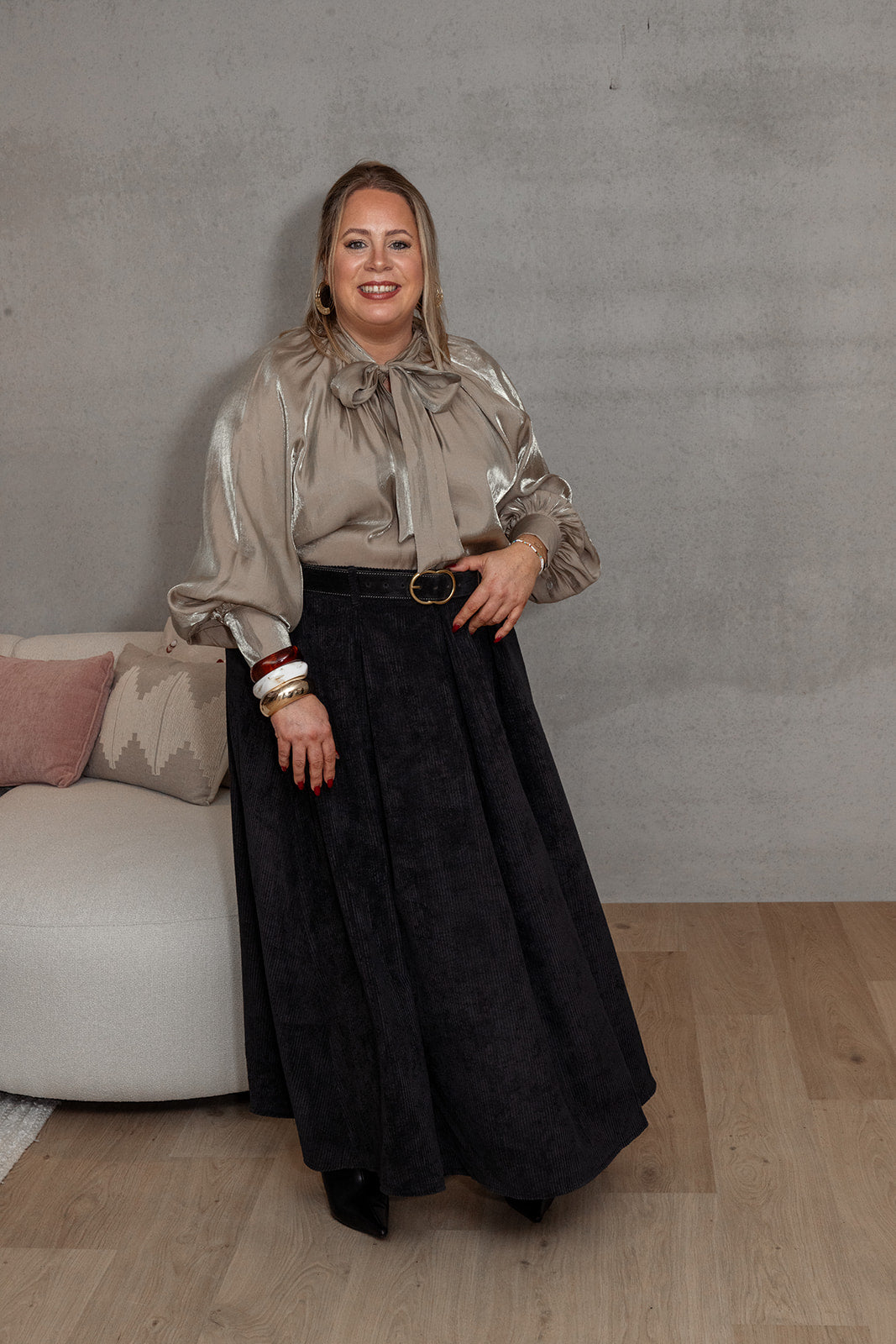 Viola - ribfluwelen rok TU CURVE 42-50- zwart