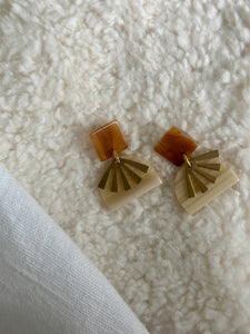 Luuk- oorbellen - ecru/cognac