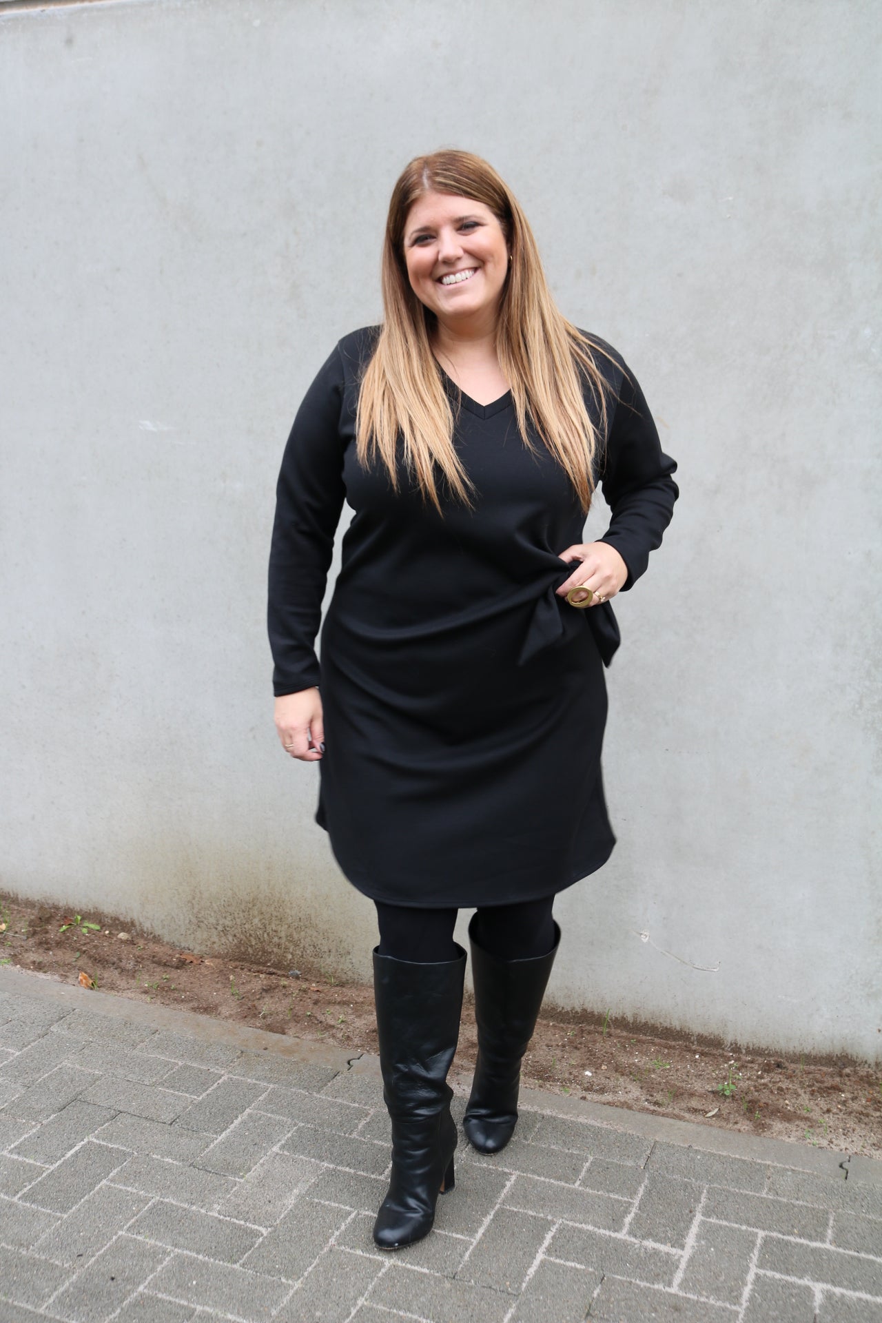 Neris - kleedje kort met knoop - zwart