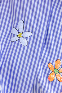 Flor - blouse met bloemen- blauw/wit gestreept